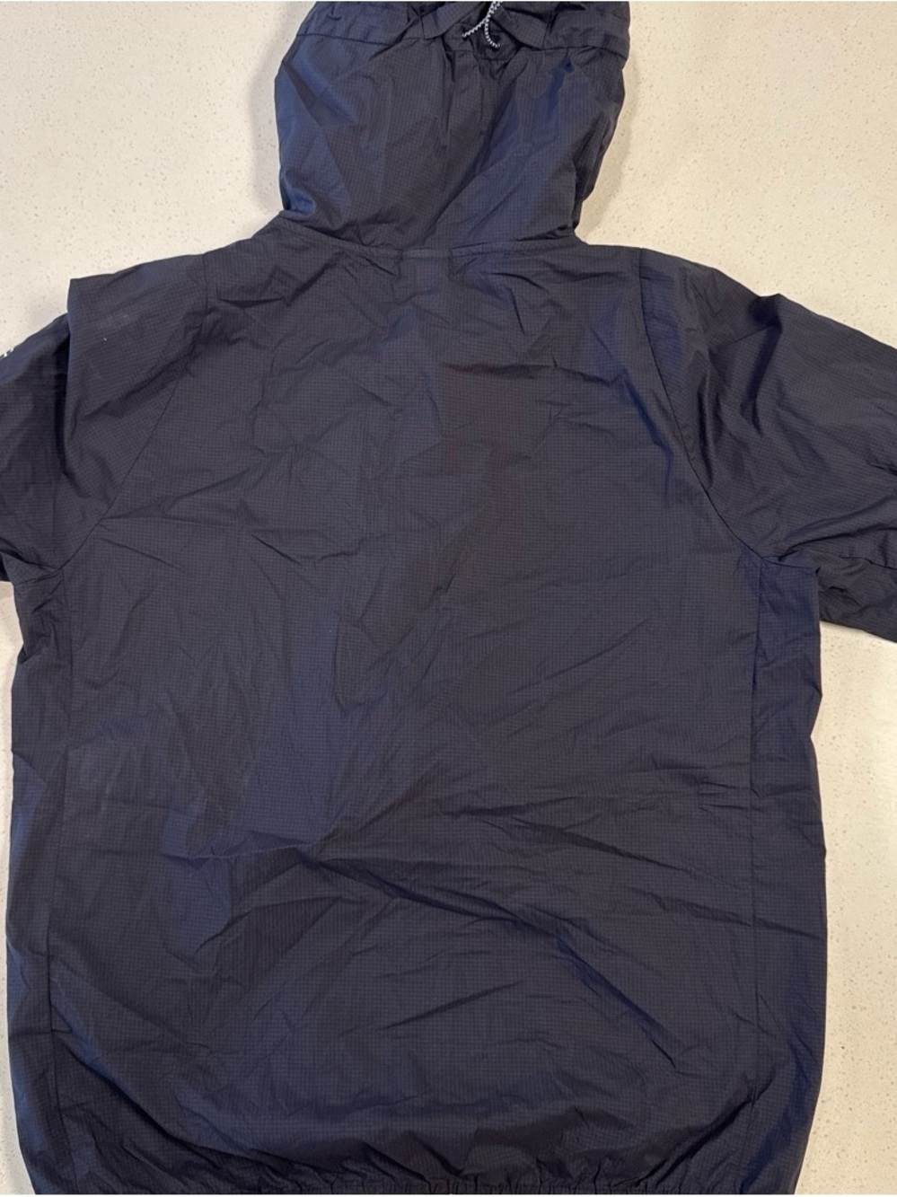 Under Armour Navy Lightweight Hooded Jacket with White Zippers - Picture 8 of 8